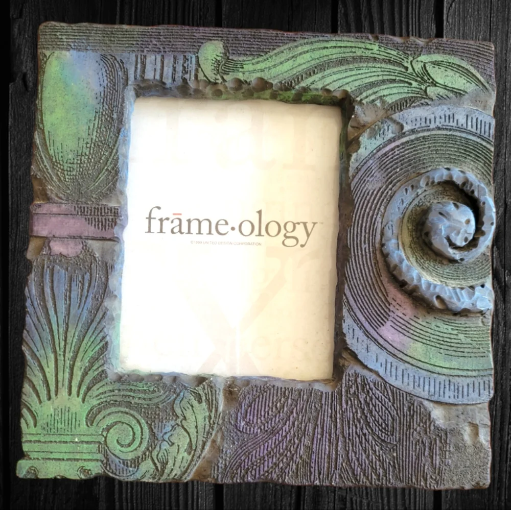 Vtg 1999 Frame•ology Purple Green 5.5